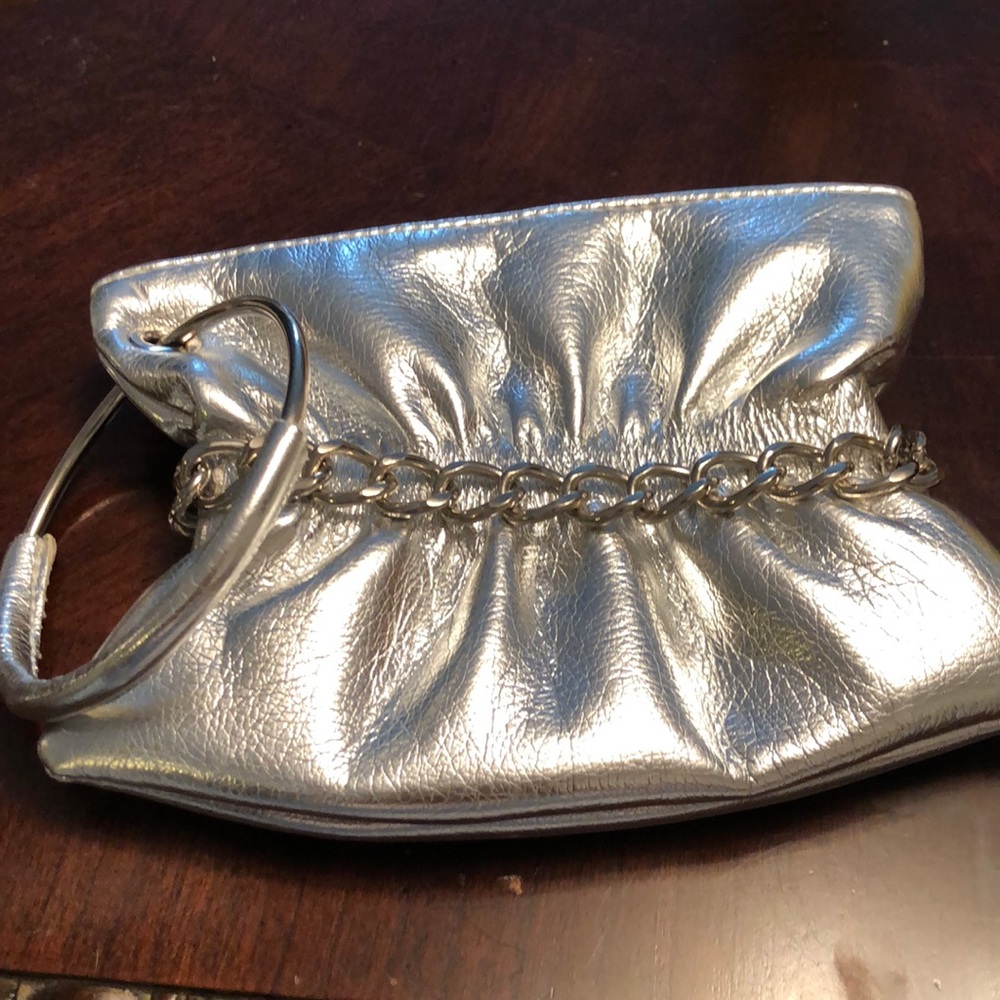 Small clutch